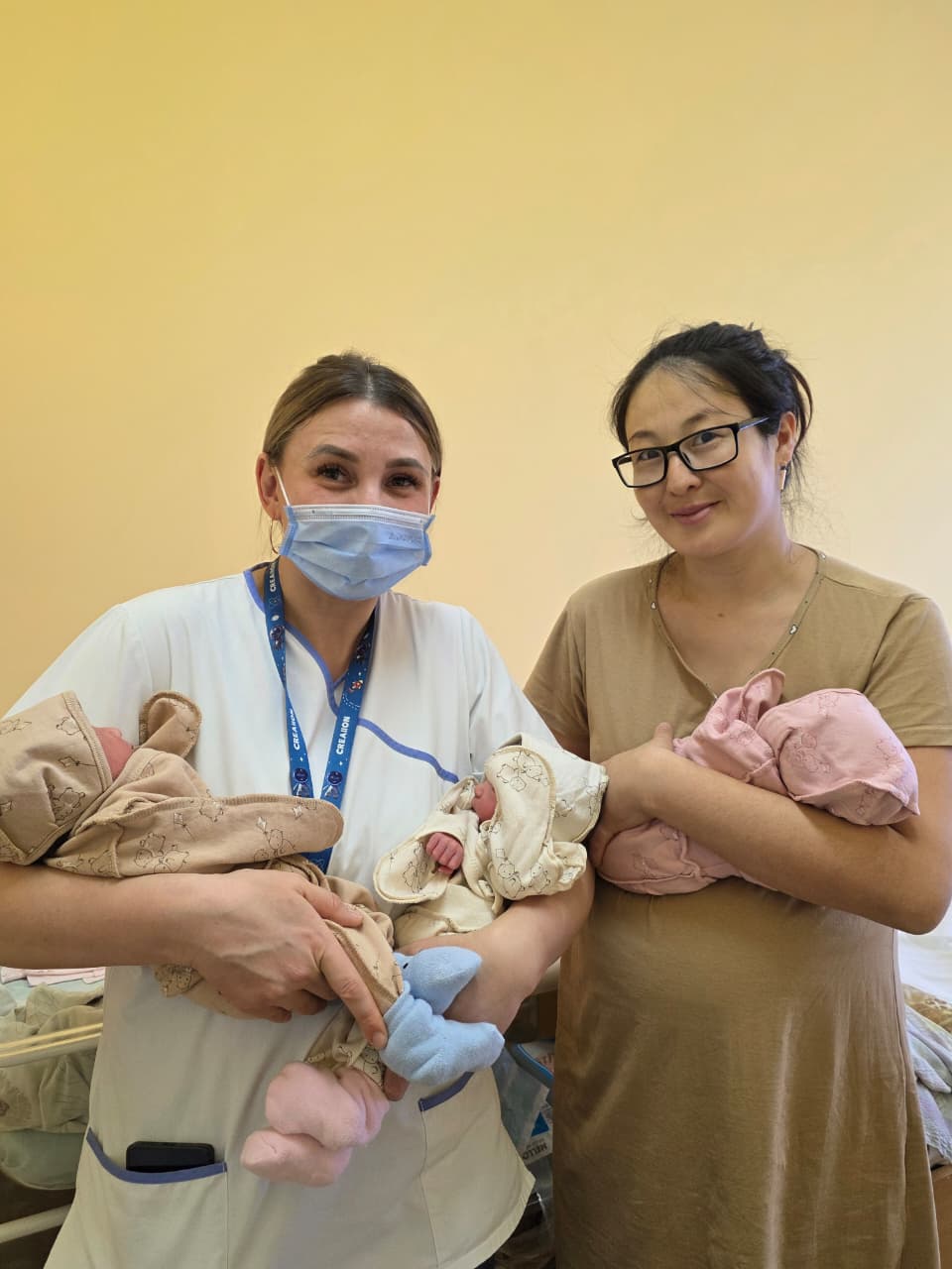 قوستانايدا ۇشەم دۇنيەگە كەلدى