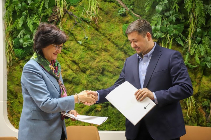 تسيفرلى مەديتسينا: MedTech ەكوجۇيەسىن دامىتۋ نەگە ماڭىزدى؟