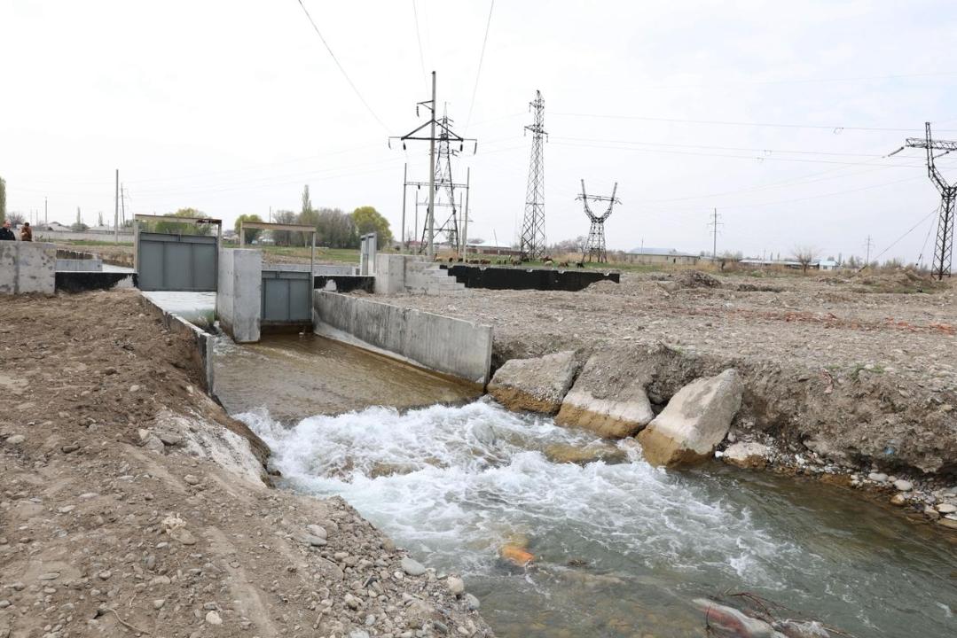 بيىل جامبىل وبلىسىندا 76 كانال جوندەلەدى