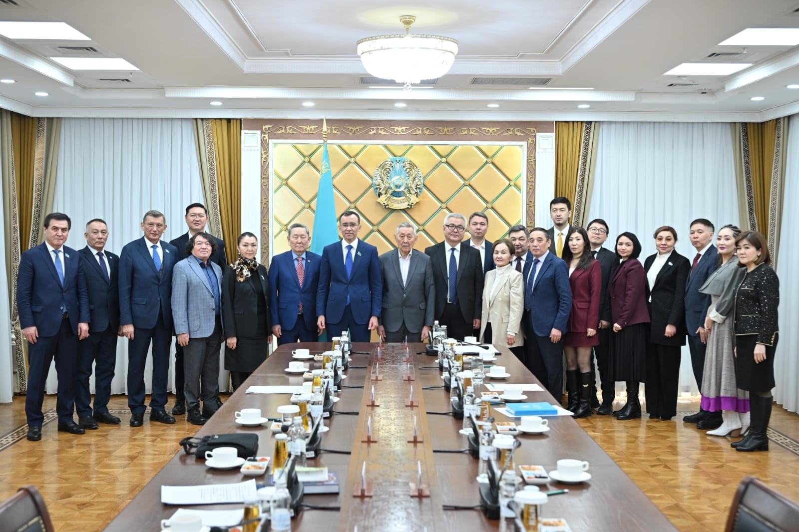 ساياسي جاڭعىرۋ سالماقتى شەشىمدەرگە سۇيەنەدى