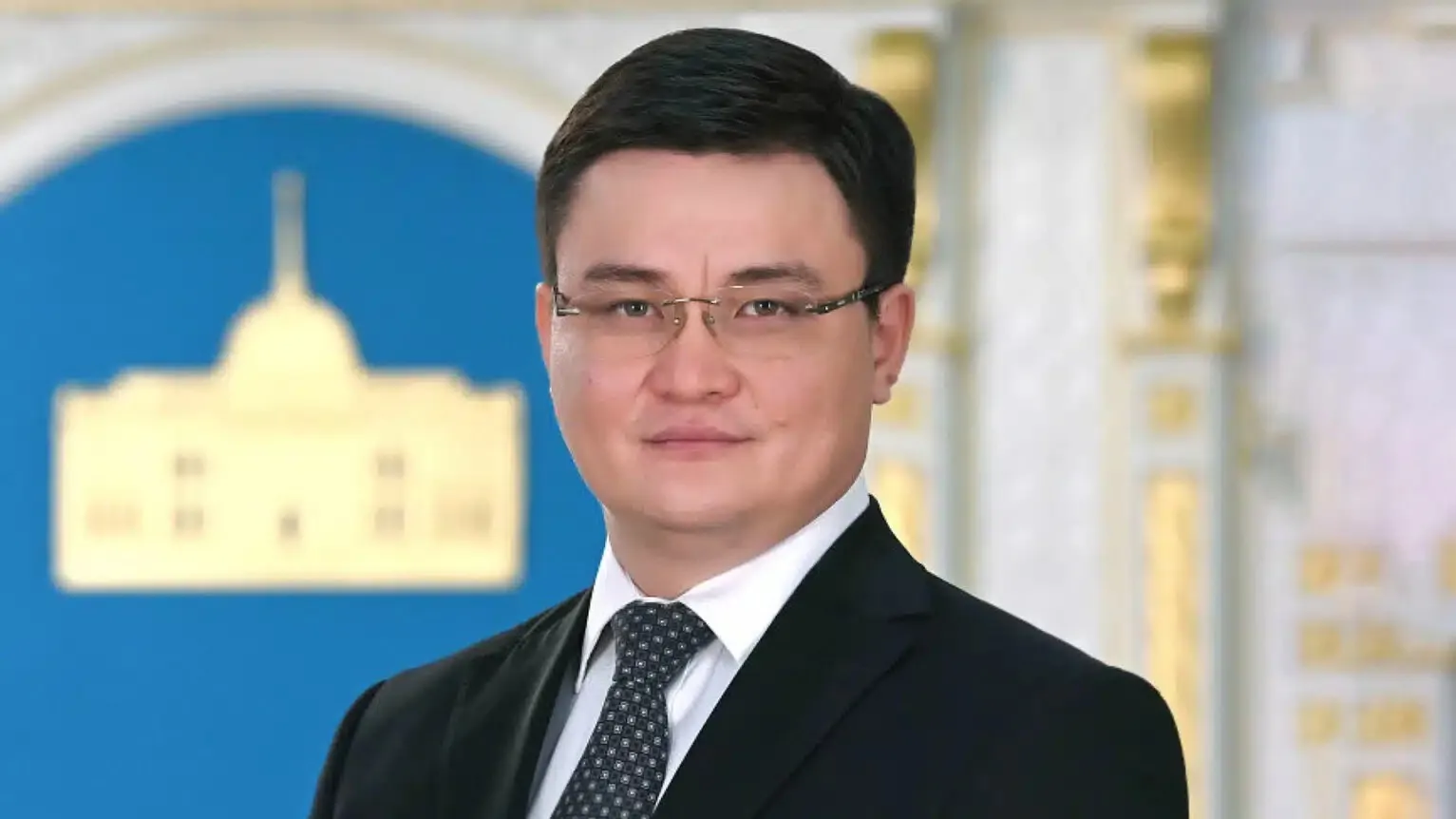 اسەت ەرعاليەۆ پرەزيدەنتتىڭ كەڭەسشىسى بولىپ تاعايىندالدى