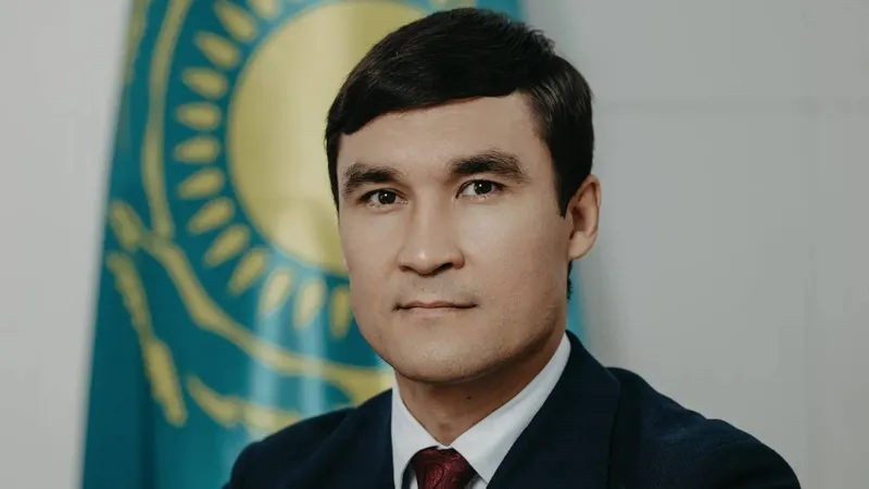 سەرىك ساپيەۆ ءمينيستردىڭ شتاتتان تىس كەڭەسشىسى بولىپ تاعايىندالدى