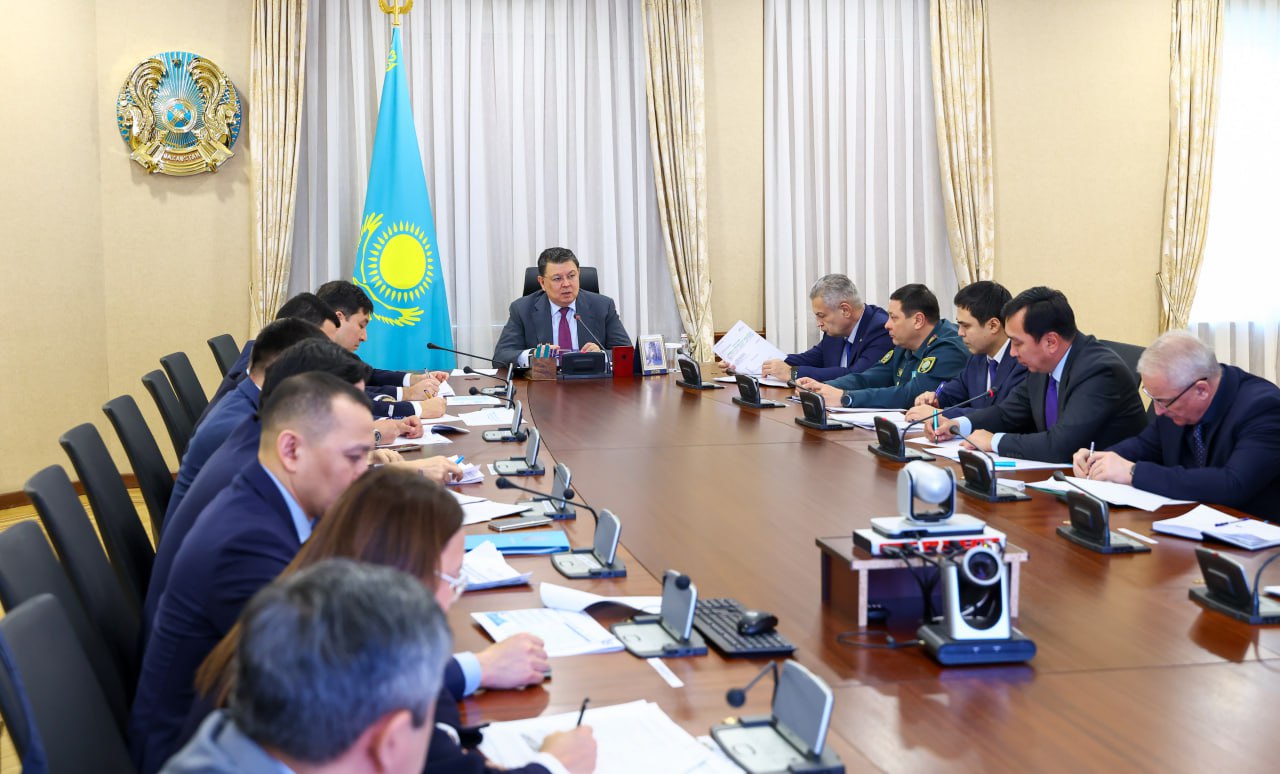 قانات بوزىمباەۆ وڭىرلەردىڭ سۋ تاسقىنى قاۋپى جوعارى كەزەڭگە دايىندىق بارىسىن تەكسەردى