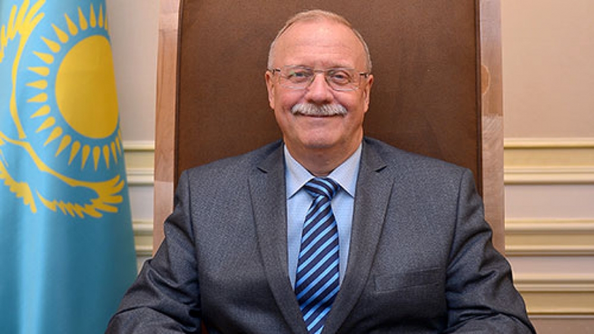 جاڭا كونستيتۋتسيا جوباسىندا ادام مەن ازاماتتىق قۇقىقتىڭ ارا-جىگىن اجىراتۋ ۇسىنىلدى