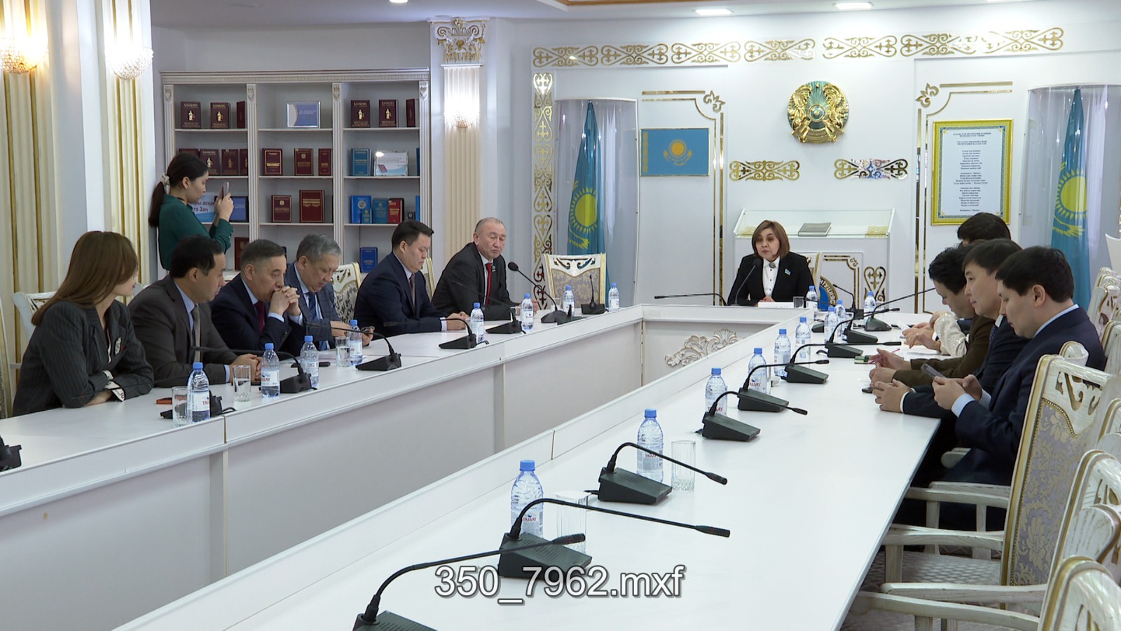 باس رەداكتورلار كلۋبى جاڭا كونستيتۋتسيا جوباسىن قولدايتىنىن مالىمدەدى