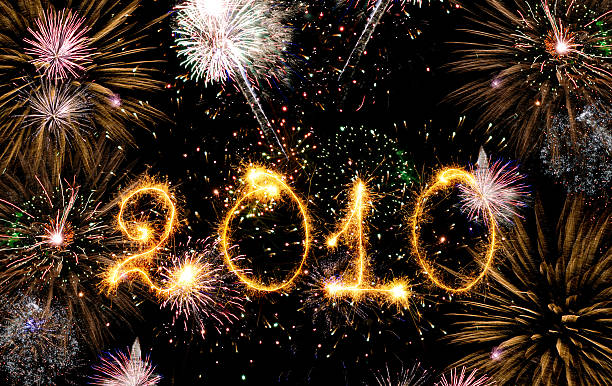 جوعارى شىق, 2010, ادامزاتتىڭ تورىنە!