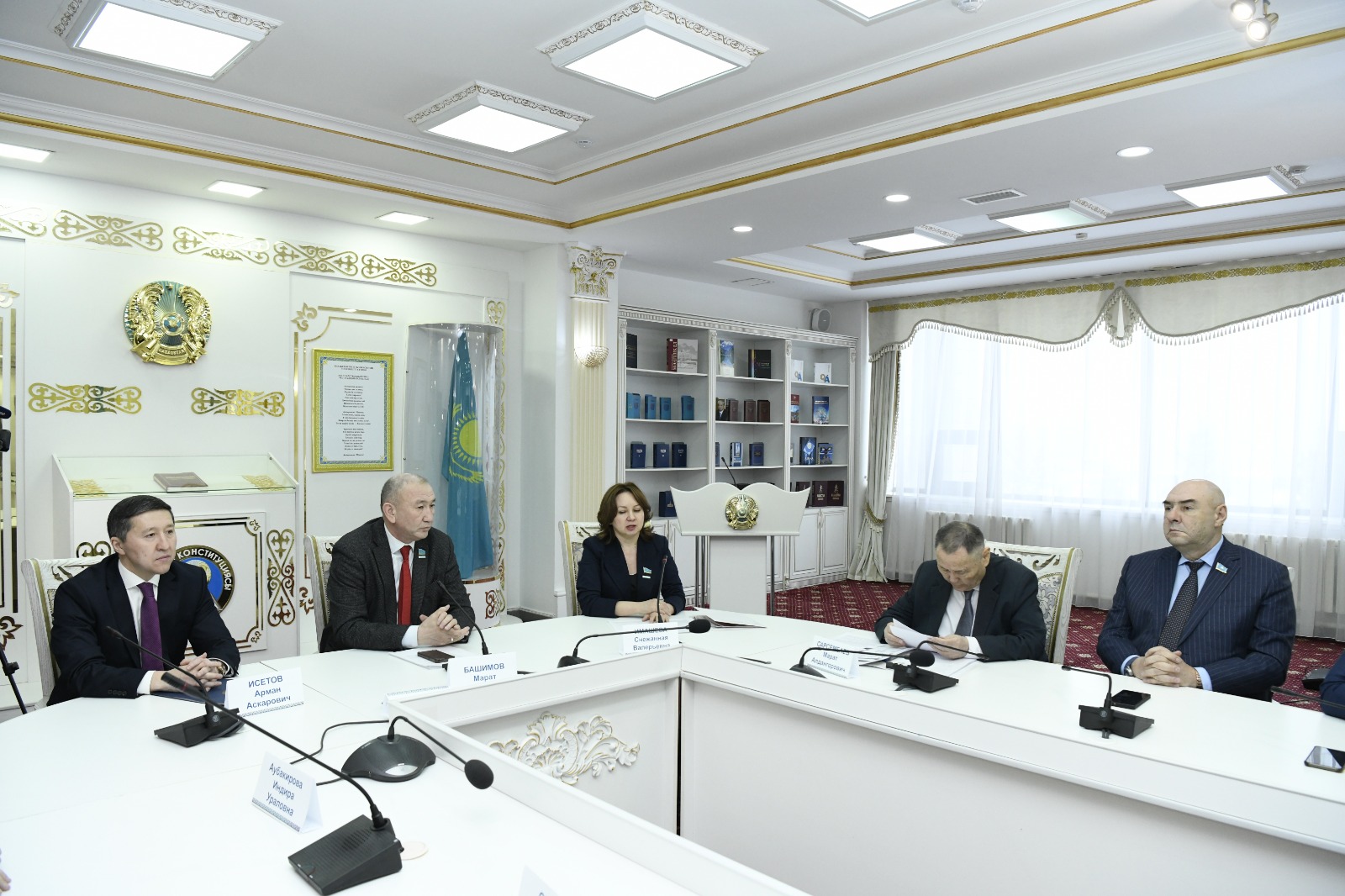 قازاقستاندا ءبىر پالاتالى قۇرىلتايدى ىقتيمال تاراتۋ تەتىگىن نەعۇرلىم يكەمدى ەتۋ ۇسىنىلدى