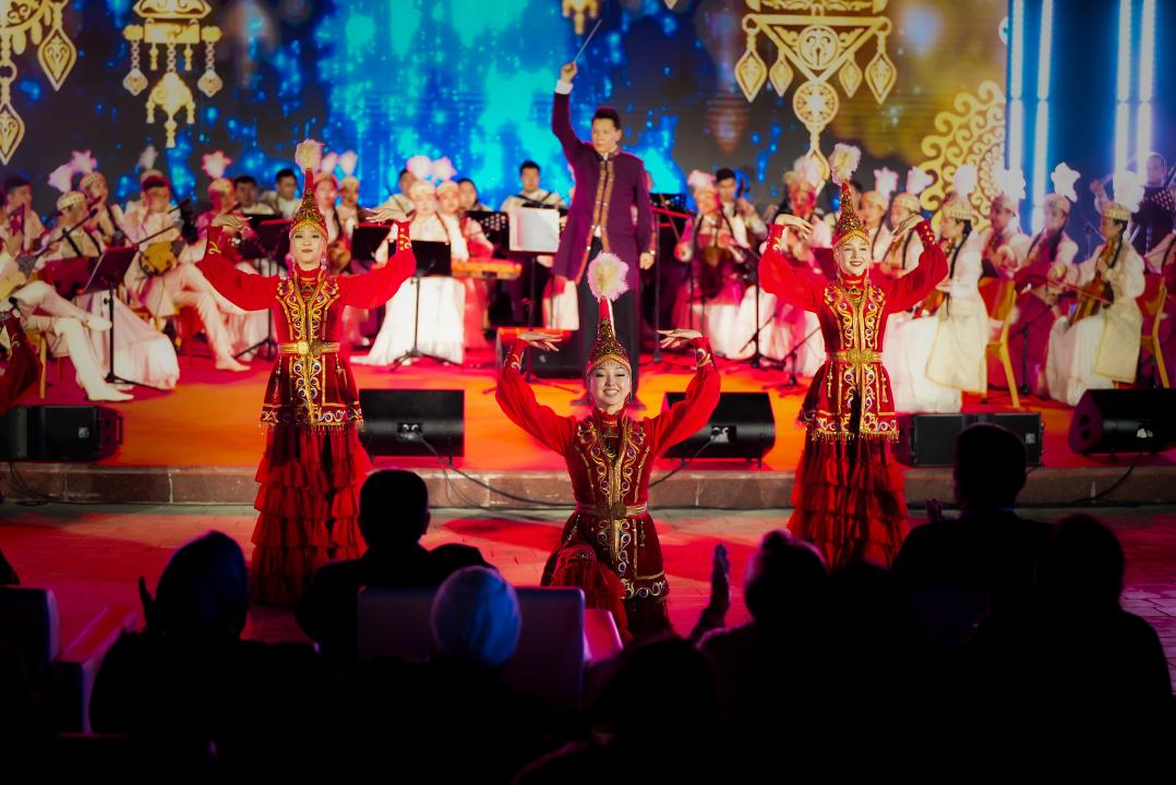 قازاق ونەرى – دوحا ساحناسىندا