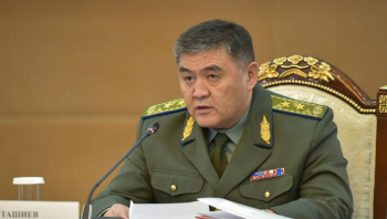 قىرعىزستان پرەزيدەنتى كامچىبەك تاشيەۆتى قىزمەتىنەن بوساتتى