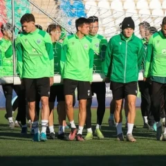 «اتىراۋ» فۋتبول كلۋبى الداعى ويىندارىن تۇركىستاندا وتكىزەدى