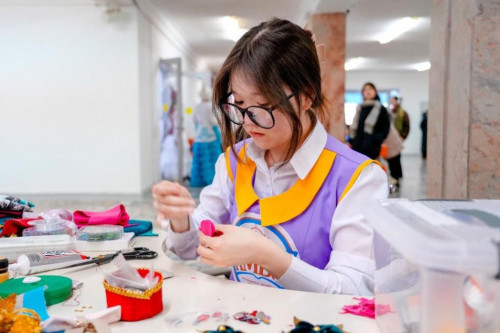 مەكتەپتەردە سمارتفونسىز وقۋ مادەنيەتى قالىپتاسىپ كەلەدى