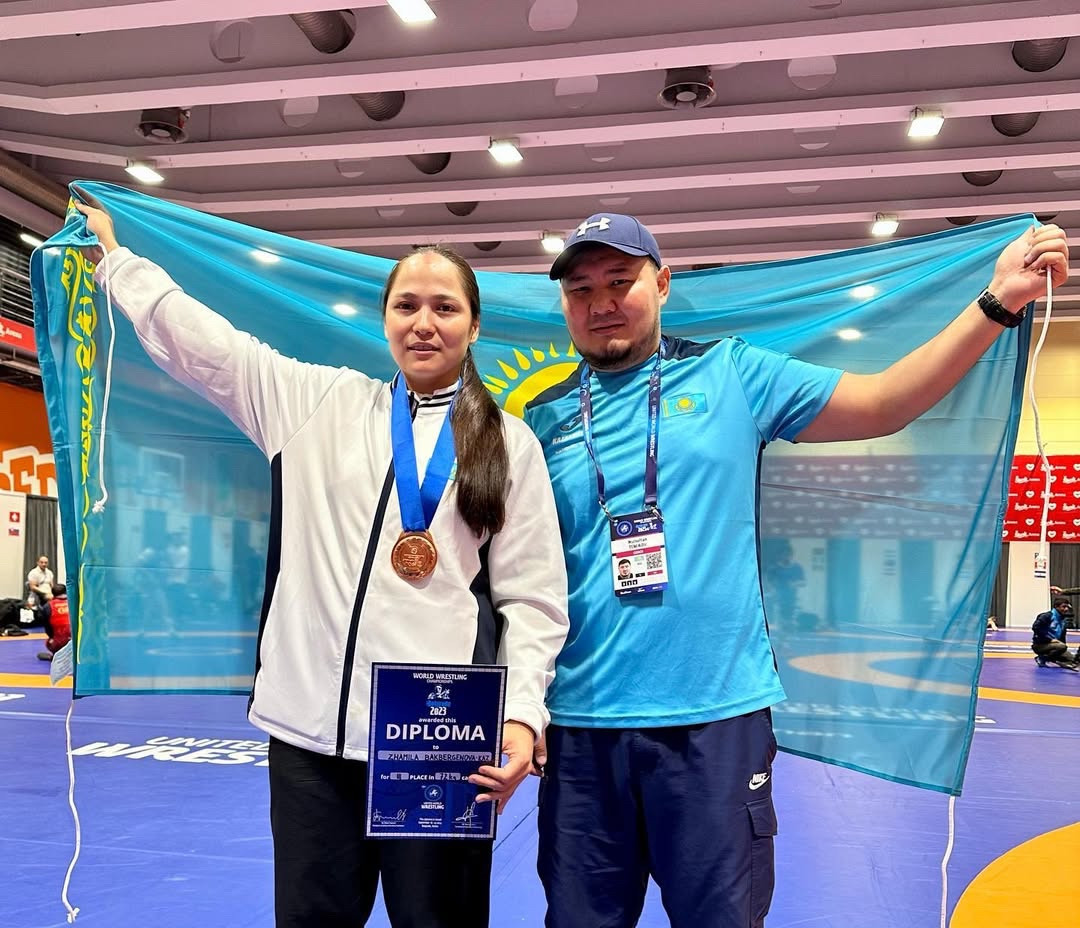 ايەلدەر كۇرەسىنەن ەل قۇراماسىنىڭ باس باپكەرى اۋىستى