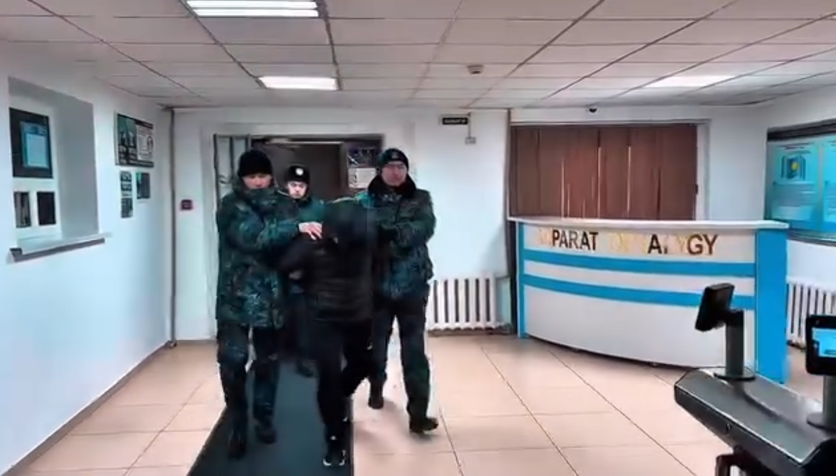 قىزىلوردادا بويجەتكەننىڭ سوڭىنان قالماي, اڭدىعان وگەي اكەسى تەمىر تورعا توعىتىلدى