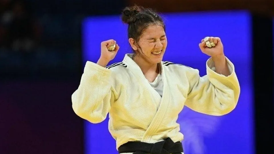 European Open: ەسميگۋل كۋيۋلوۆا ەل قورجىنىنا كۇمىس جۇلدە سالدى