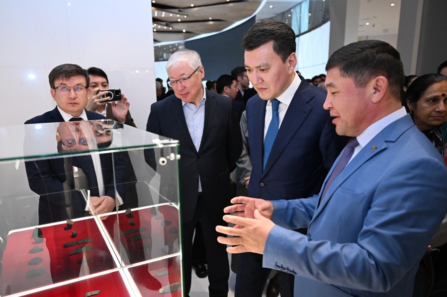 بىرەگەي ارحەولوگيالىق جادىگەرلەر كورمەسى