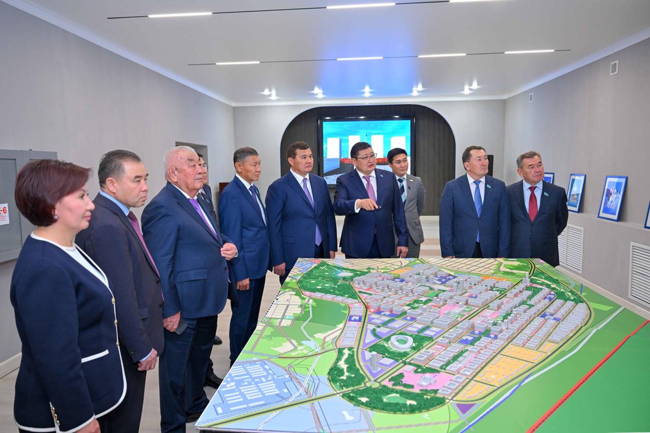 بەرىك ءۋالي: وڭىردەگى وزەكتى ماسەلەلەر كەزەڭ-كەزەڭىمەن شەشىلىپ كەلەدى