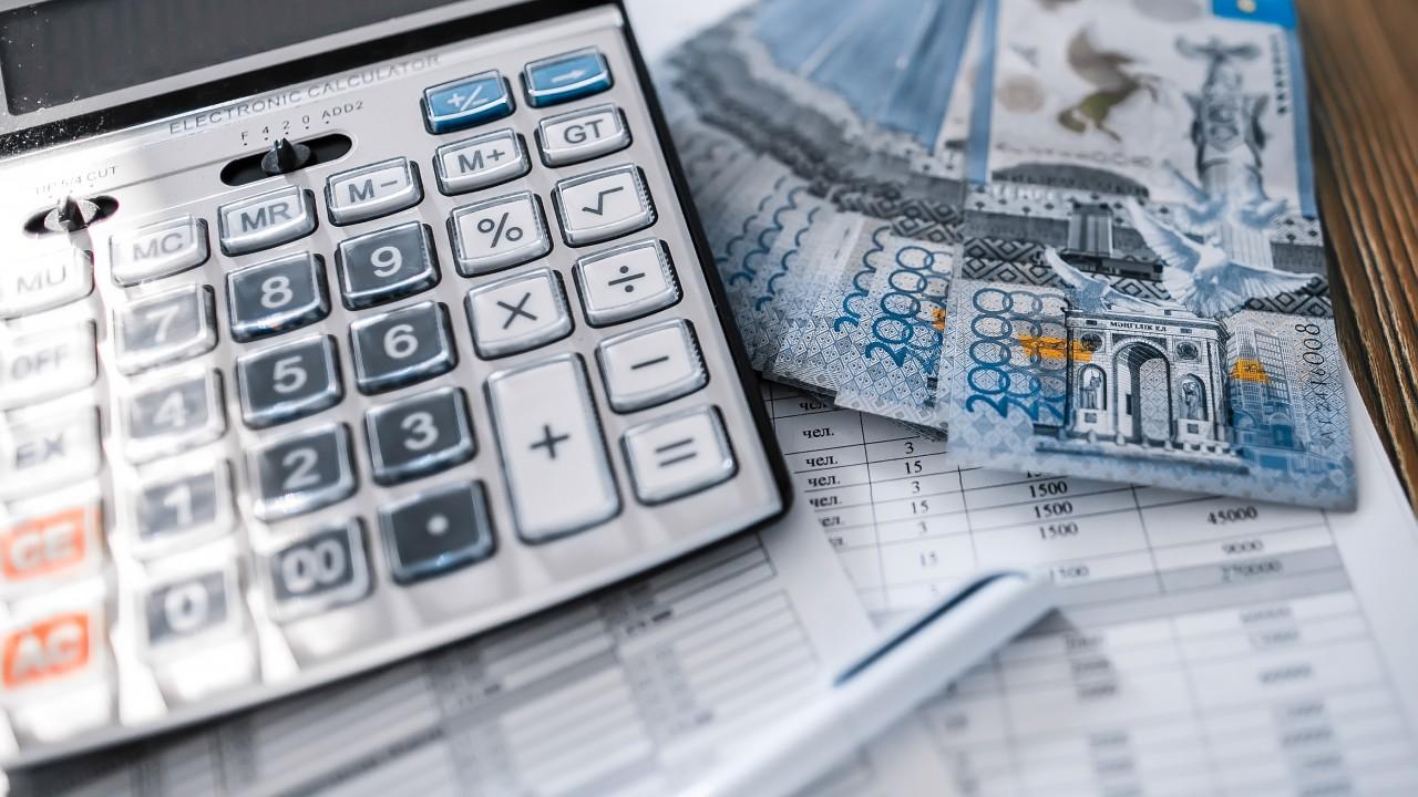 ەلىمىزدە زەينەتاقىنىڭ ورتاشا مولشەرى قانشا تەڭگە؟