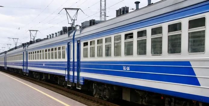 ەندى شۋ مەن وتار اراسىندا ەلەكترپويىزى قاتىنايدى