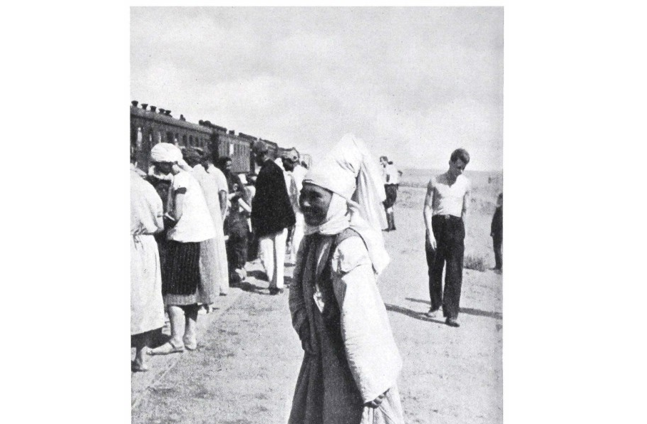 وبەكتيۆكە ىلىنگەن اقجارقىن بەينە