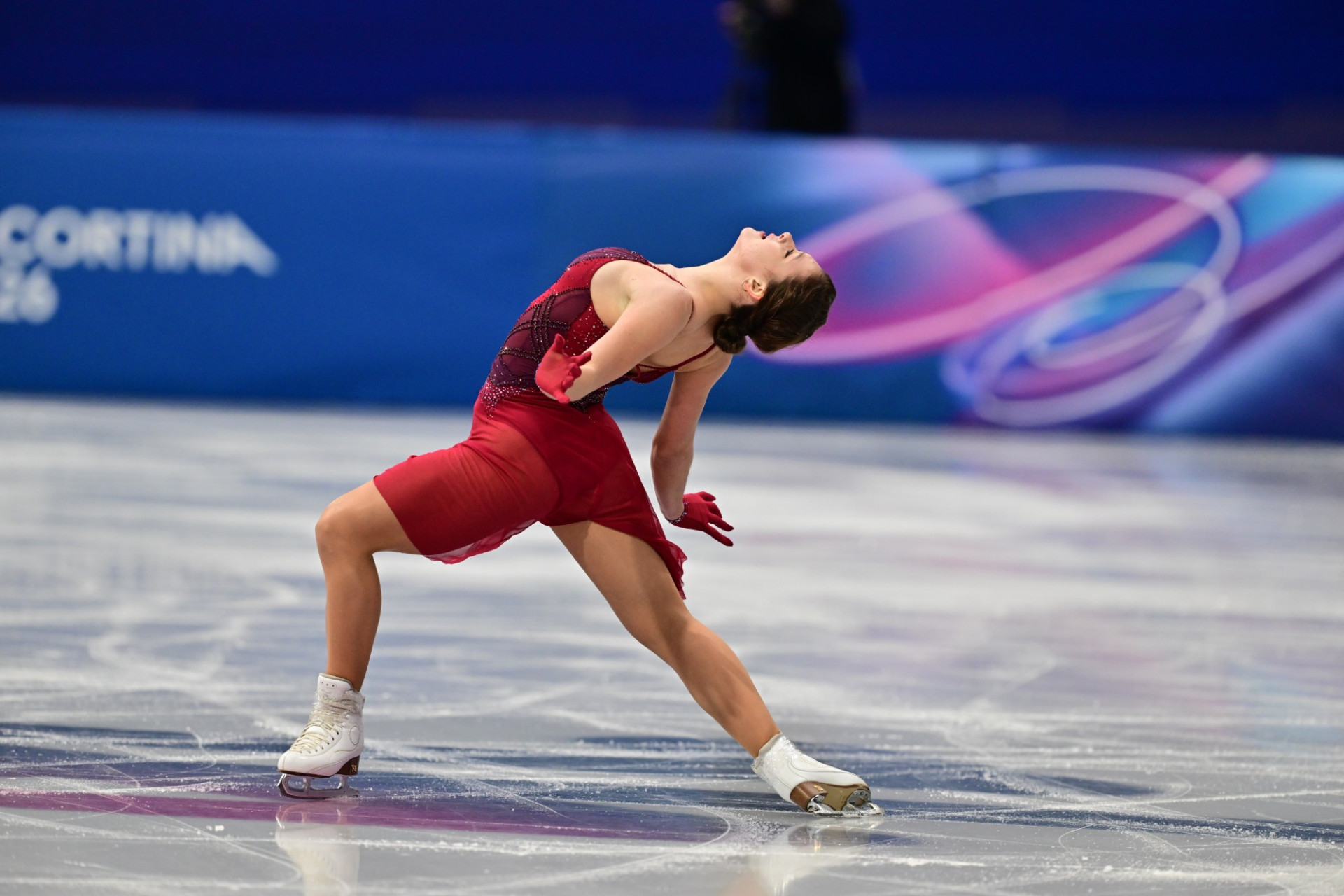 وليمپيادا-2026: سوفيا سامودەلكينا مانەرلەپ سىرعاناۋدان ۇزدىك وندىققا كىردى