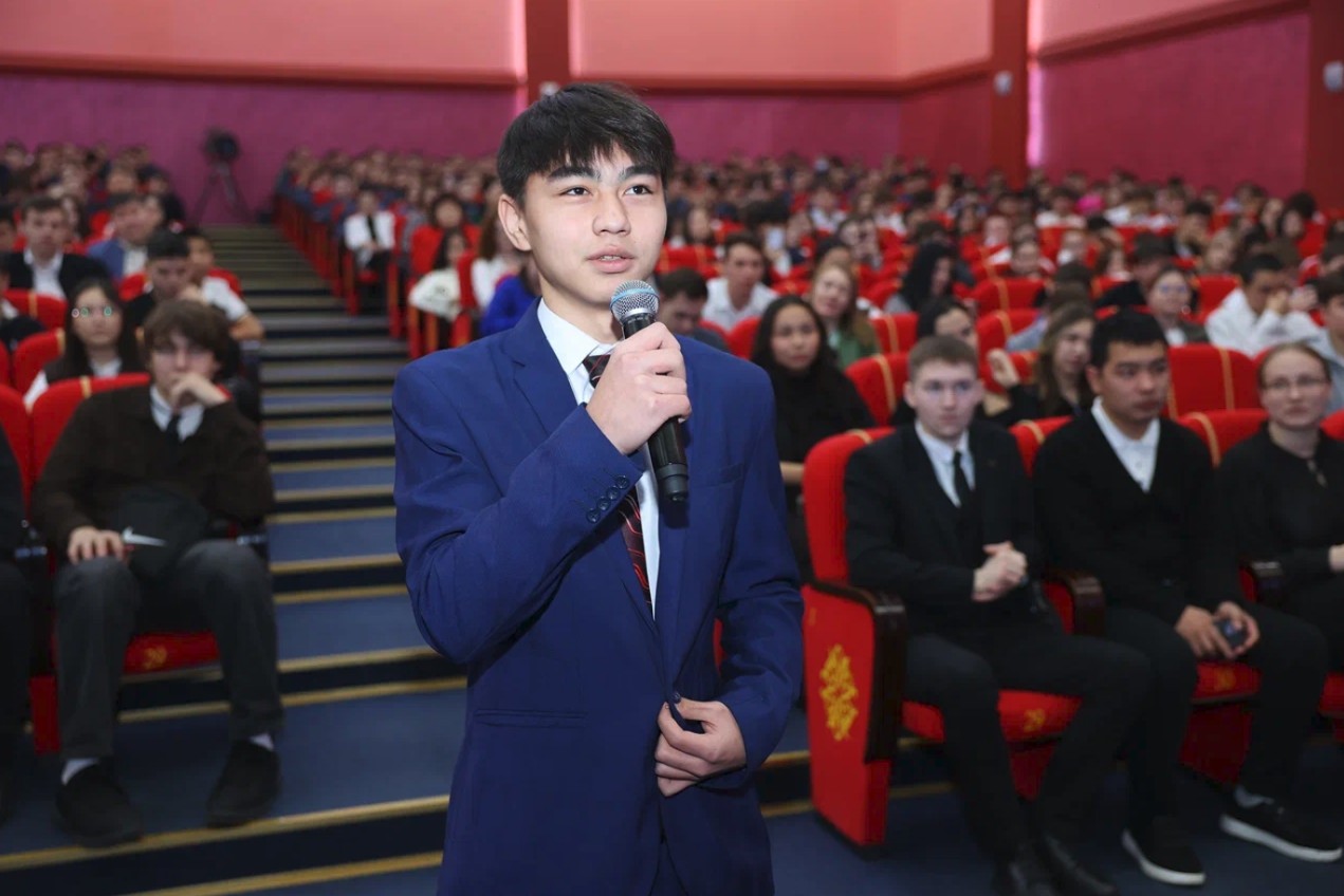 جاقسىلىققا جەتەلەگەن جيىن