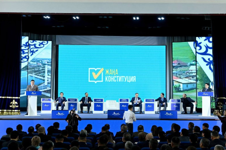 سەمەيدە «قالادان – اۋىلعا» وڭىرلىك فورۋمى ءوتىپ جاتىر