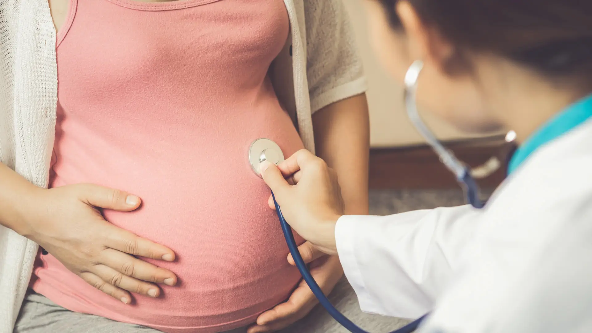 جۇكتى ايەلدىڭ ولىمىنە بايلانىستى جامبىل وبلىسىنداعى پەرزەنتحانادا تەكسەرىس باستالدى