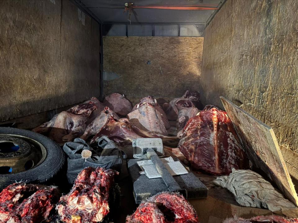 استانادا قۇجاتسىز تاسىمالدانعان ەت ونىمدەرى ساتىلماق بولعان