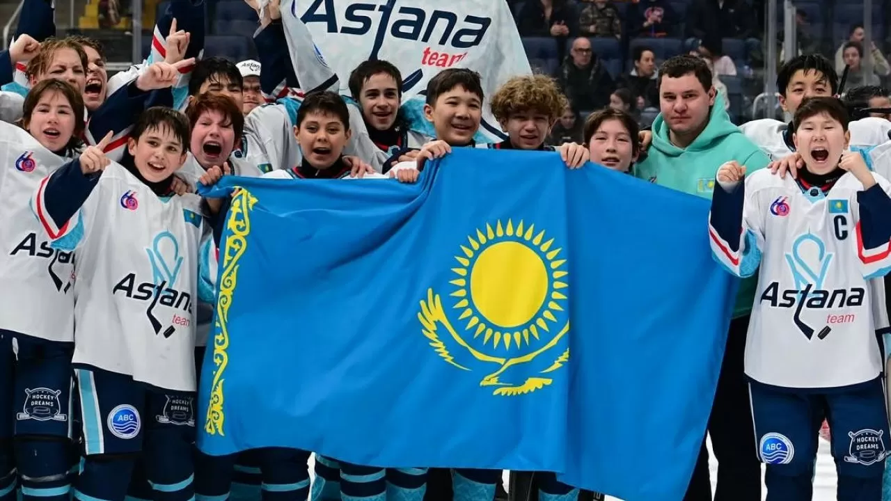 Astana Team كومانداسى كاناداداعى حالىقارالىق ءتۋرنيردىڭ جەڭىمپازى اتاندى
