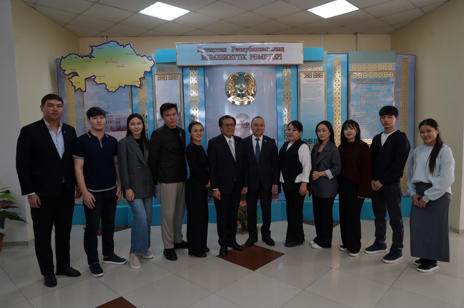 يندونەزيا ەلشىسى ورالدىق عالىمدارمەن كەزدەستى