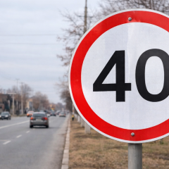 تارازدا جول بەلگىلەرىنىڭ دۇرىس ورناتىلماۋى سالدارىنان جۇرگىزۋشىلەرگە 345 ملن تەڭگە ايىپپۇل زاڭسىز سالىنعان