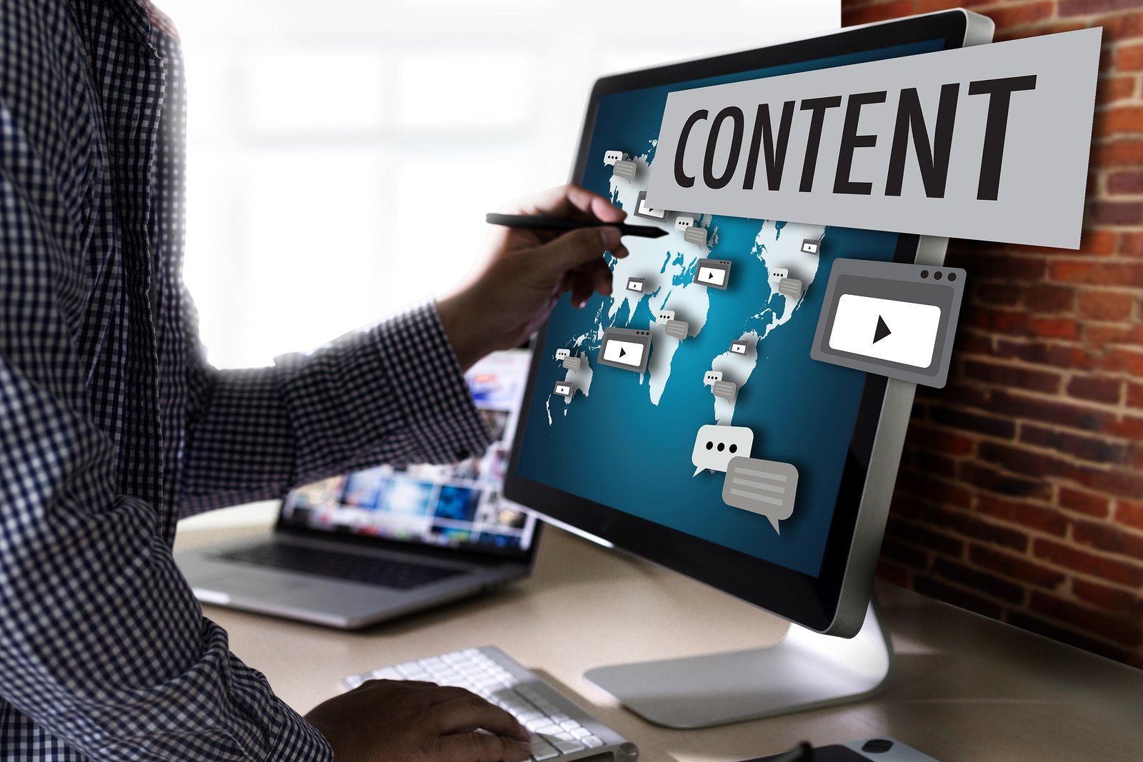 قازاقشا كونتەنت نەگە ترەندكە سيرەك شىعادى: ماسەلە تىلدە مە, فورماتتا ما؟ 