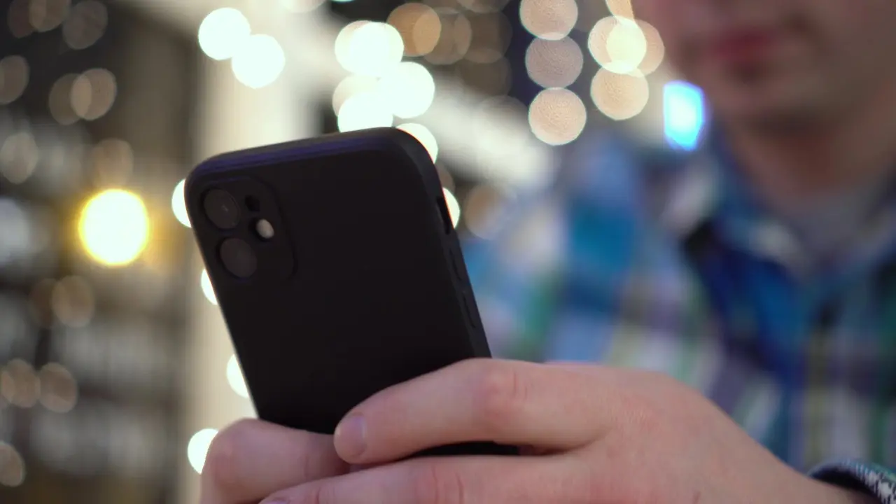 سوتتالعاندارعا سمارتفون ۇستاۋعا رۇقسات بەرىلە مە؟