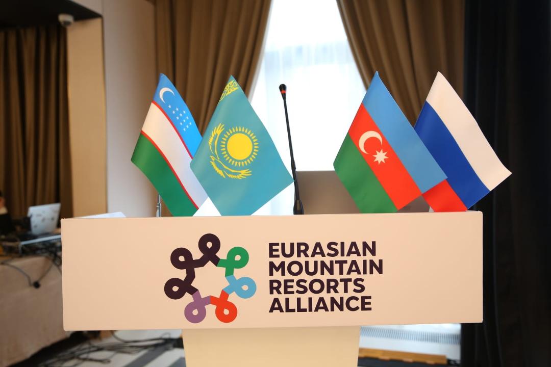 حالىقارالىق ساراپشىلار الماتىنىڭ تاۋ ءتۋريزمىن دامىتۋعا قولداۋ ءبىلدىردى