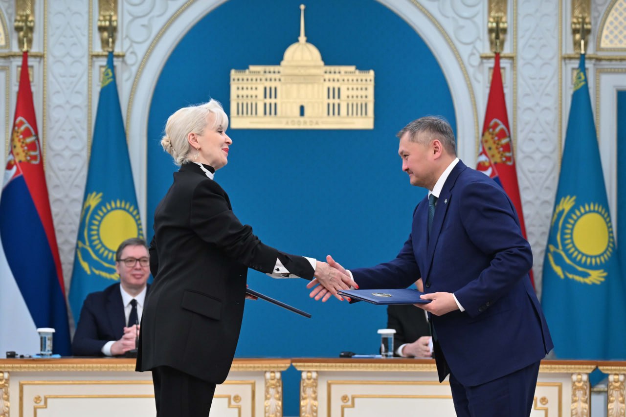 قازاقستان مەن سەربيا اراسىندا 10 مەموراندۋمعا قول قويىلدى