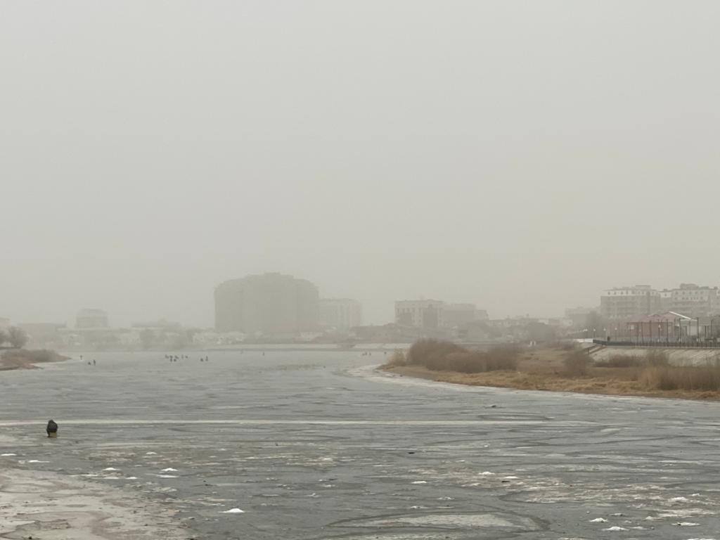 اتىراۋ قالاسىن شاڭدى داۋىل باسىپ تۇر