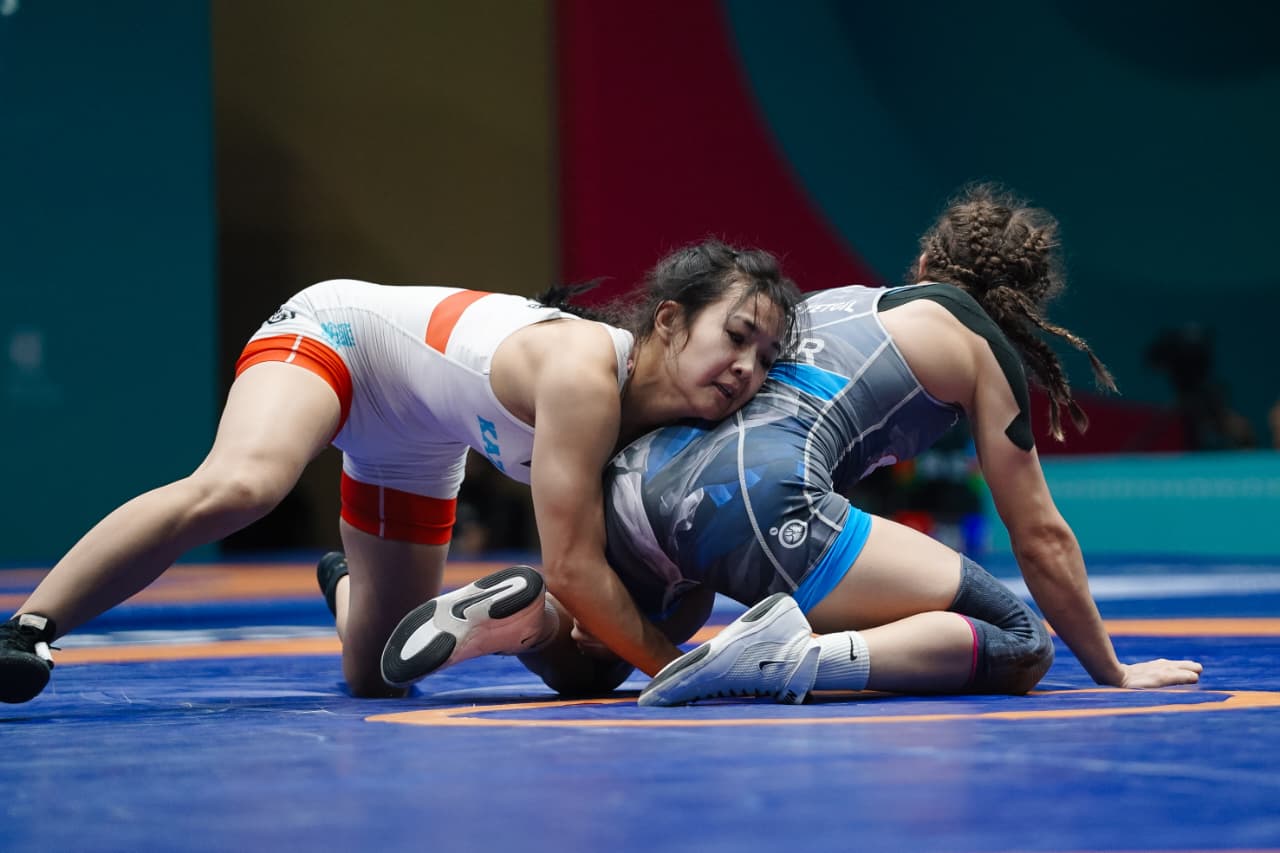 لاۋرا الماعانبەتوۆا مەن زەينەپ بايانوۆا البانياداعى رەيتينگتىك تۋرنيردە توپ جاردى