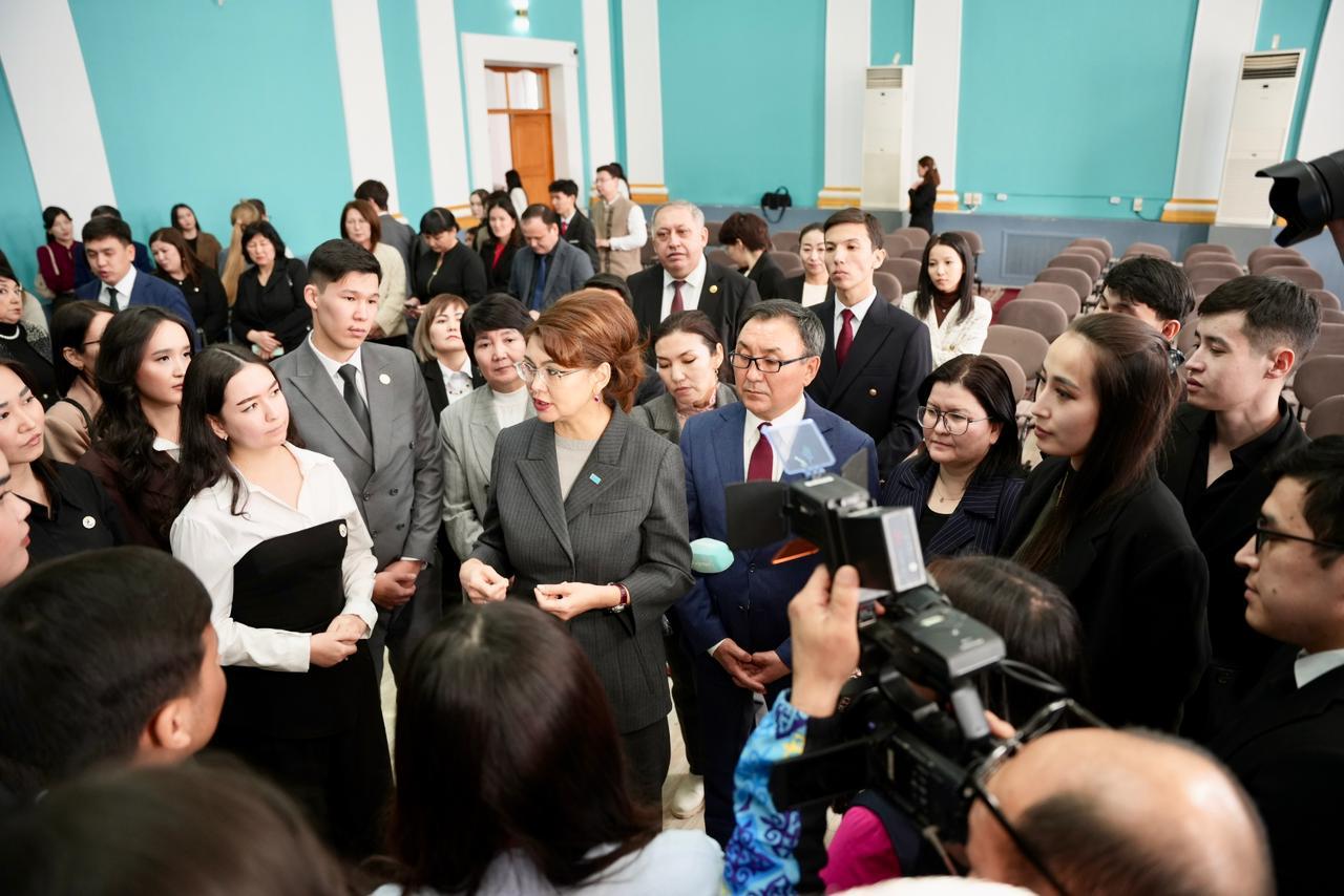 ايدا بالاەۆا: جاڭا كونستيتۋتسيا جوباسىندا مەملەكەتتىك ساياساتتىڭ نەگىزى ادام جانە ونىڭ الەۋەتى ەكەنى ايقىن كورسەتىلگەن