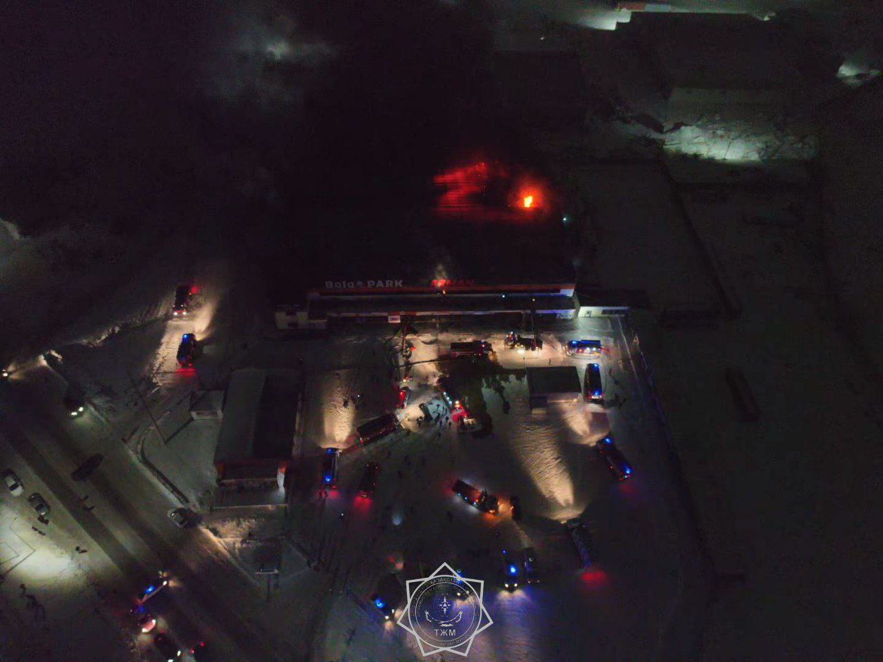 سەمەيدەگى ءورت: وقيعا ورنىندا 6 ادام مەديتسينالىق كومەككە جۇگىندى