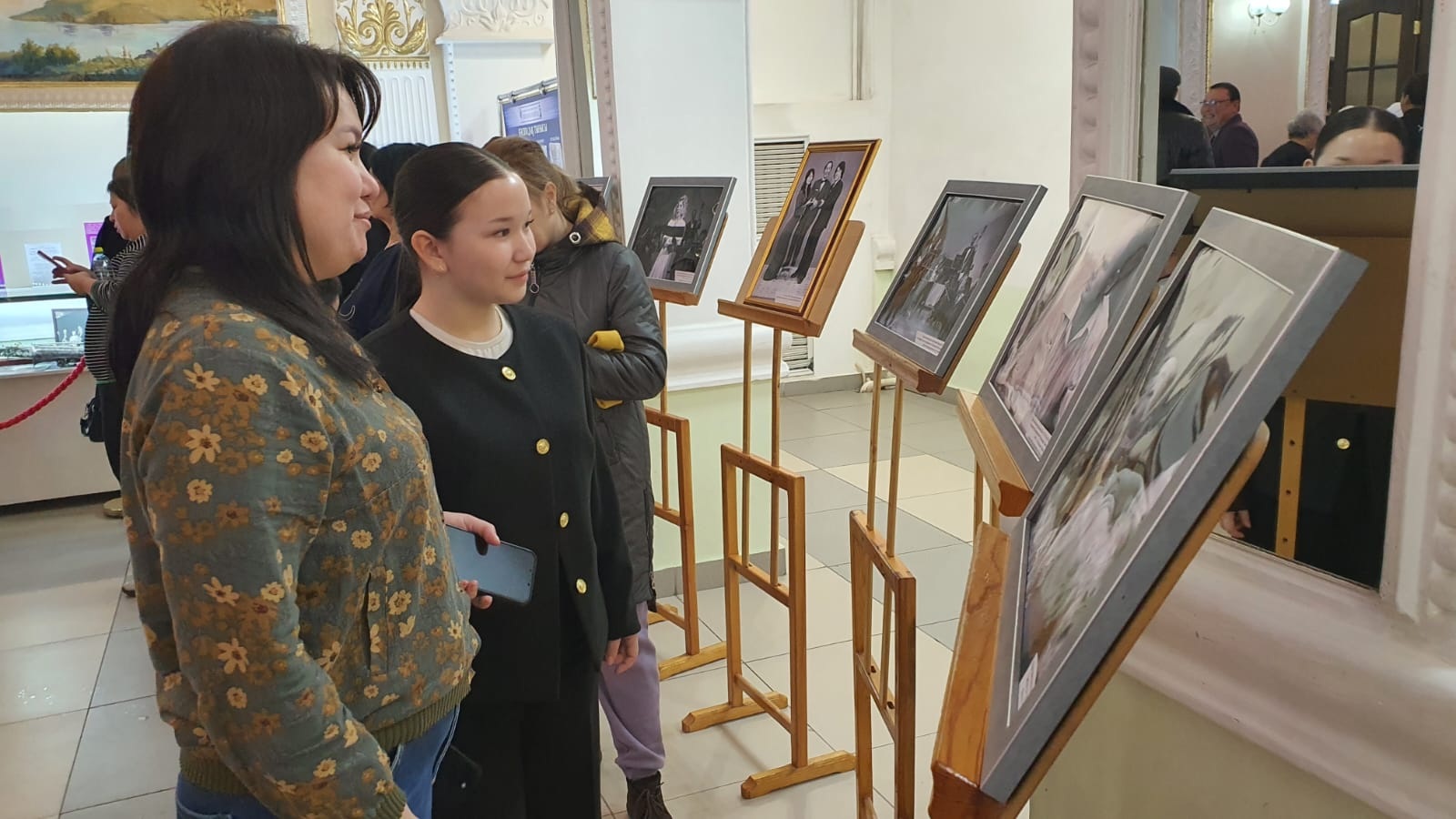 ەرتىس بويىنىڭ مادەني برەندى