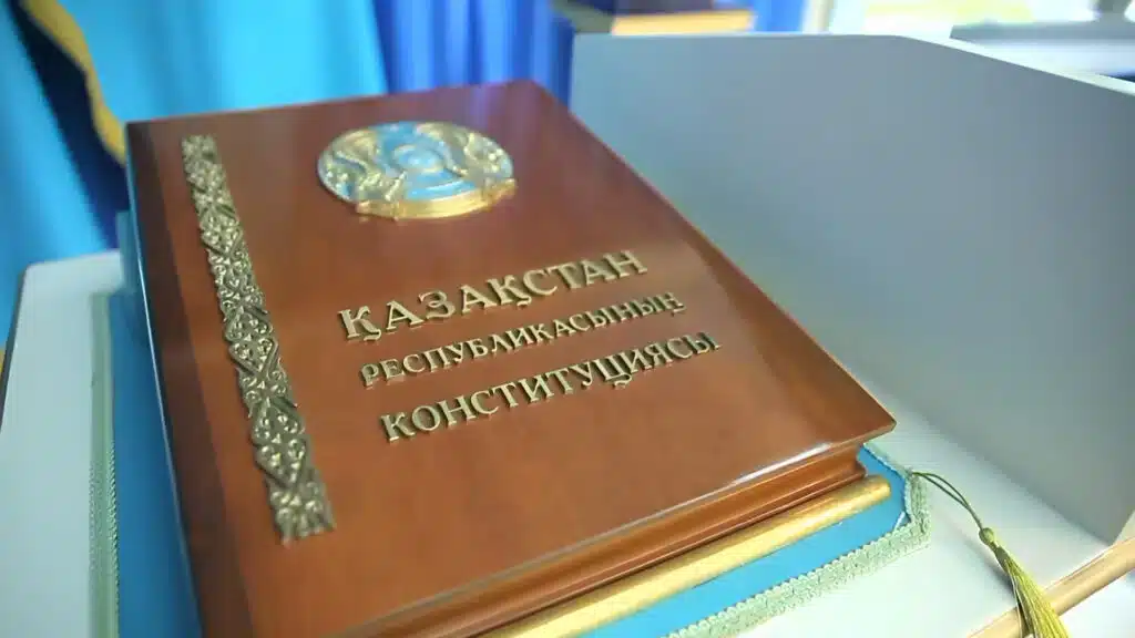 ونەر مايتالماندارى رەفەرەندۋم تۋرالى پىكىرلەرىن ءبىلدىردى