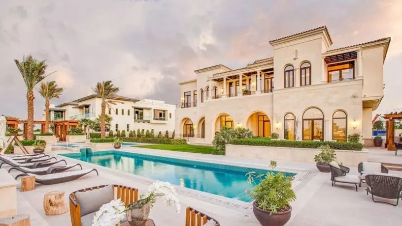 دەپۋتات ەكس-شەنەۋنىكتەردىڭ دۋبايداعى مۇلكىنە قۇقىقتىق باعا بەرۋدى تالاپ ەتتى