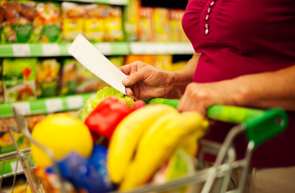 ازىق-ت ۇلىك نەگە قىمباتتاپ جاتىر؟ سەرىك جۇمانعارين باعا ءوسىمىنىڭ سەبەپتەرىن اتادى