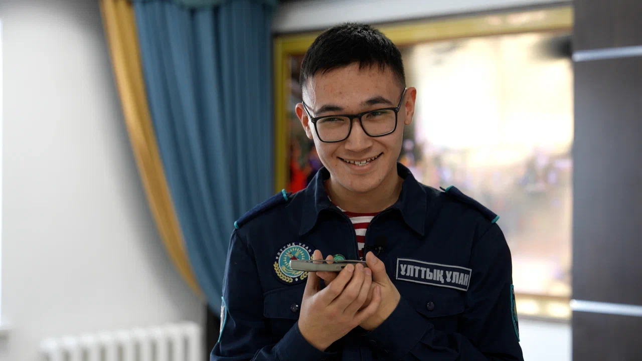 «بۇل ءسوزدى بۇرىن ايتپاپپىن»: ۇلتتىق ۇلان ساربازدارى انالارىن مەرەكەمەن قۇتتىقتادى