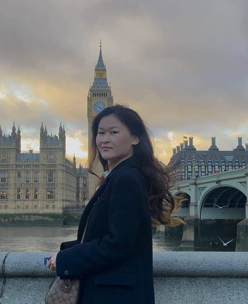 «Amazon»-دا جۇمىس ىستەيدى