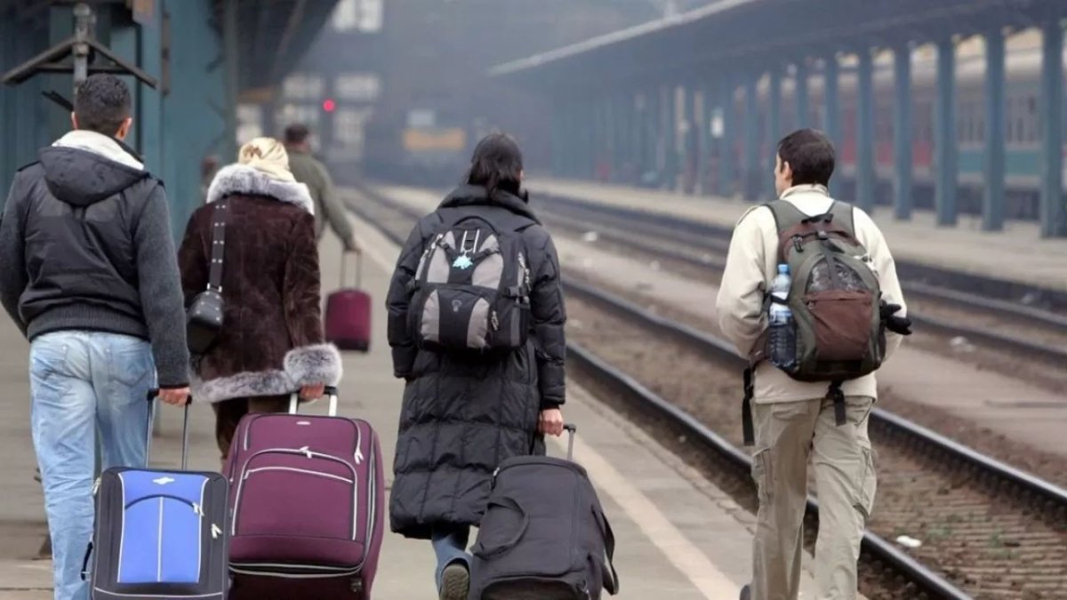 ەڭبەك كوشى-قونىندا تاۋەكەل كوپ