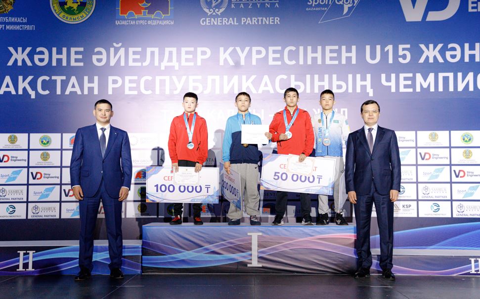 تارازدا جاس بالۋاندار اراسىنداعى ەل چەمپيوناتى باستالدى