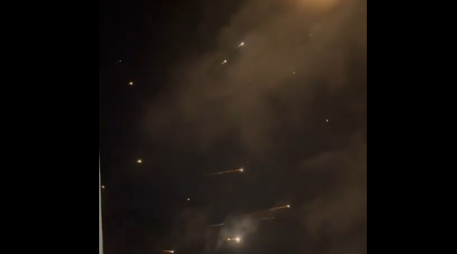 100-گە جۋىق زىمىران ۇشىرىلدى: «حەزبوللا» يزرايلگە ەڭ اۋقىمدى سوققى جاسادى