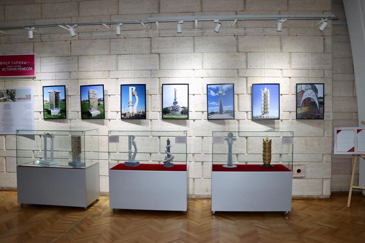 الماتىدا بولات مۇحامەديەۆ شىعارماشىلىعىنا ارنالعان كورمە اشىلدى