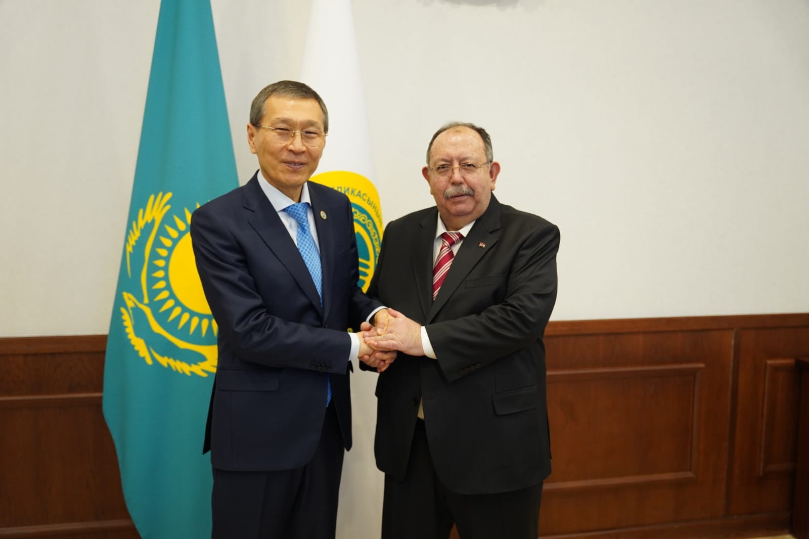 رەفەرەندۋمعا دايىندىق بارىسى پىسىقتالدى